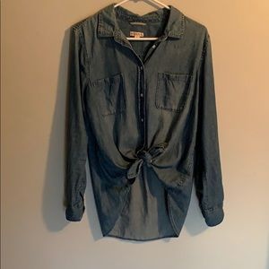 🤑Merona Denim Chambray  Button down